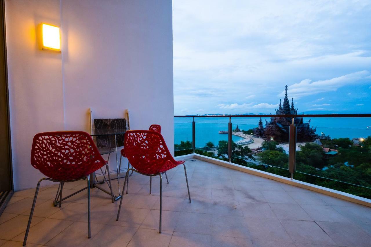 Appartement Sanctuary Luxury Penthouse à Pattaya Extérieur photo